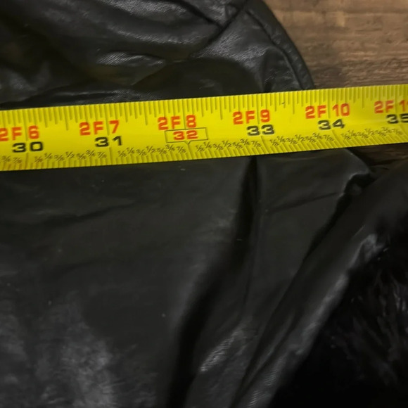 Laundry by Design Down Jacket with Mink Fur (real) Neck Trim. Very warm - Picture 5 of 5